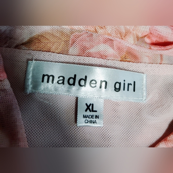 Madden girl Renaissance Angel Mesh cropped blouse Sz-XL - Picture 4 of 5